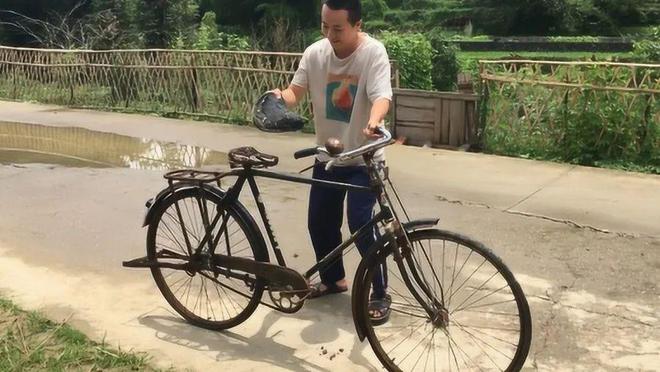 三亿体育·(中国)官方网站自行车：车轮上的中国变迁(图7)